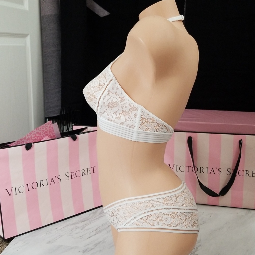 NWT!  VICTORIA'S SECRET BRALETTE & PANTY SET - Picture 2 of 4